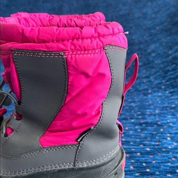 The North Face girls size 2 Alpenglow winter boots Fuchsia and Charcoal - Picture 5 of 10